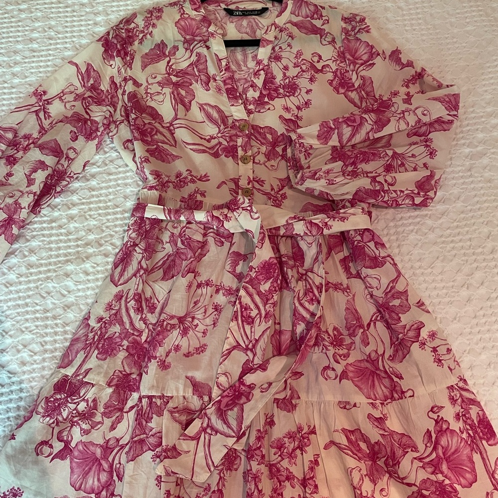 Zara pink and white floral dress